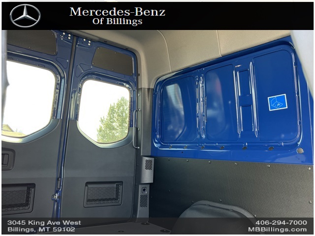 2023 Mercedes-Benz Sprinter 2500 Crew 144 WB 41