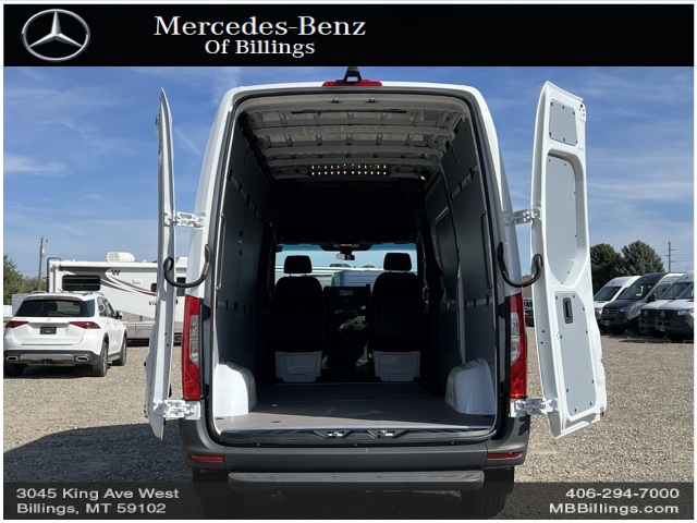 2023 Mercedes-Benz Sprinter 2500 Cargo 144 WB 39