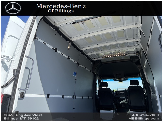 2023 Mercedes-Benz Sprinter 2500 Cargo 144 WB 42