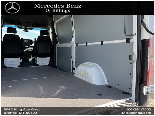 2023 Mercedes-Benz Sprinter 2500 Cargo 144 WB 43