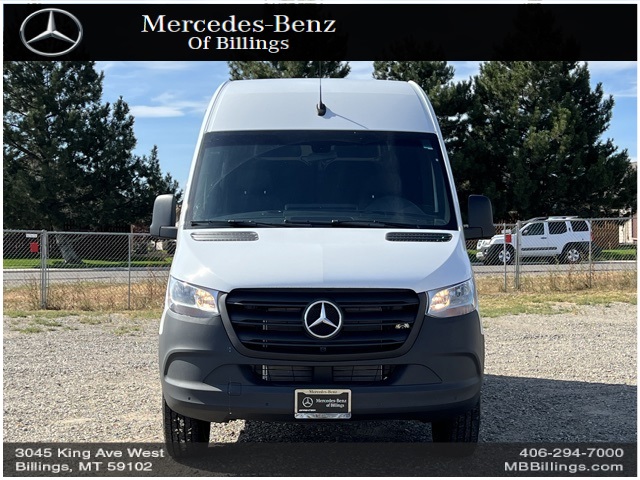 2023 Mercedes-Benz Sprinter 2500 Cargo 144 WB 48