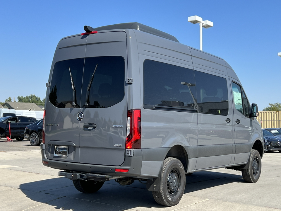 2024 Mercedes-Benz Sprinter 2500 48