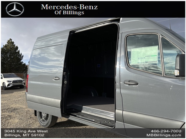 2024 Mercedes-Benz Sprinter 2500 Cargo 144 WB 3