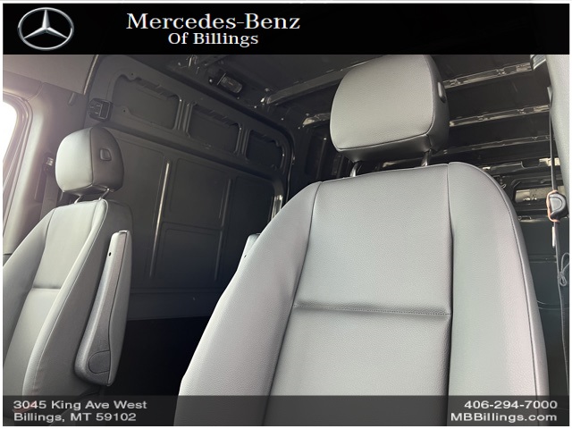 2024 Mercedes-Benz Sprinter 2500 Cargo 144 WB 15