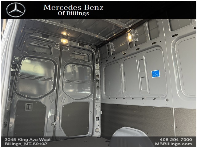 2024 Mercedes-Benz Sprinter 2500 Cargo 144 WB 7