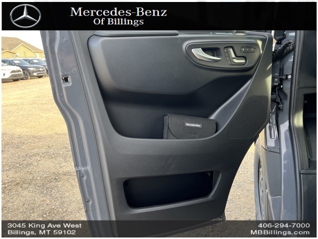 2024 Mercedes-Benz Sprinter 2500 Cargo 144 WB 17