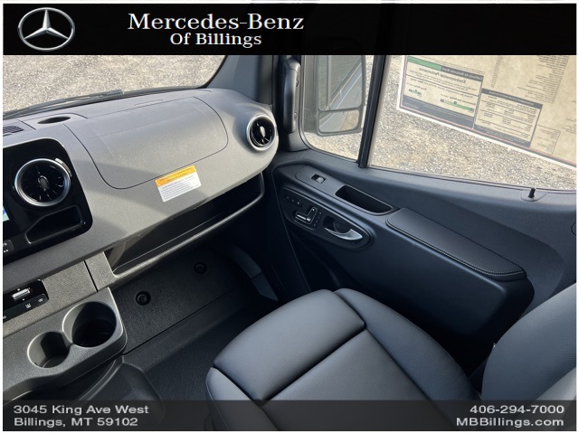 2024 Mercedes-Benz Sprinter 2500 Cargo 144 WB 33