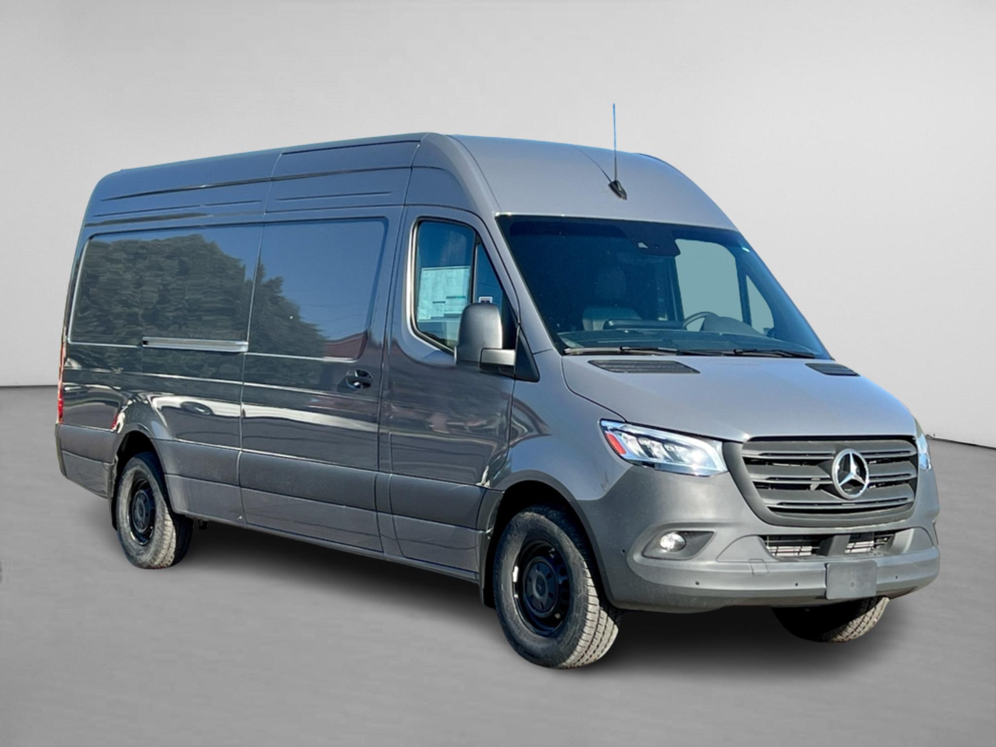 2024 Mercedes-Benz Sprinter 2500 Cargo 170 WB 1