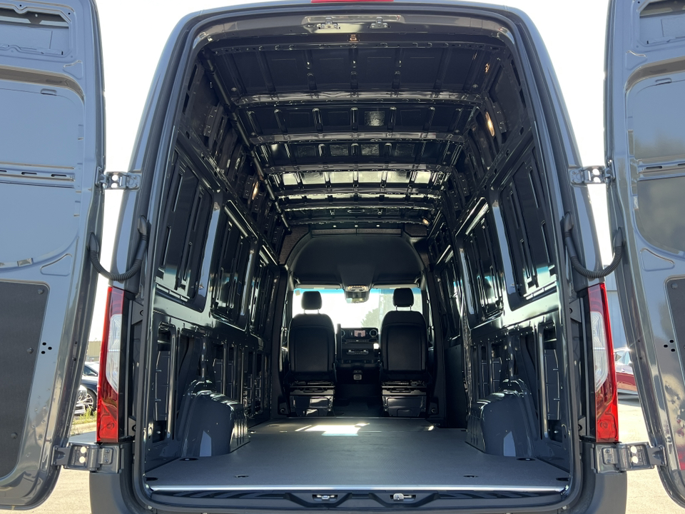 2024 Mercedes-Benz Sprinter 2500 Cargo 170 WB 38