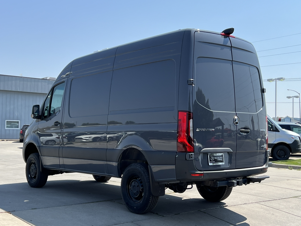 2024 Mercedes-Benz Sprinter 2500 Crew 144 WB 10