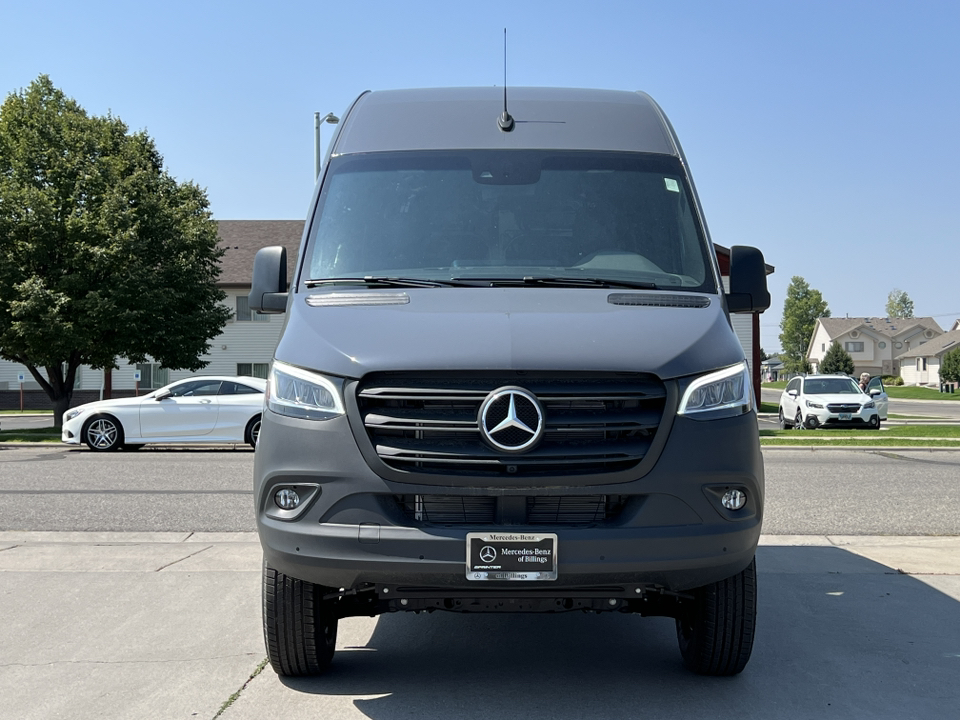 2024 Mercedes-Benz Sprinter 2500 Crew 144 WB 47