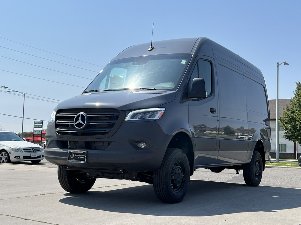 2024 Mercedes-Benz Sprinter 2500 Crew 144 WB 48