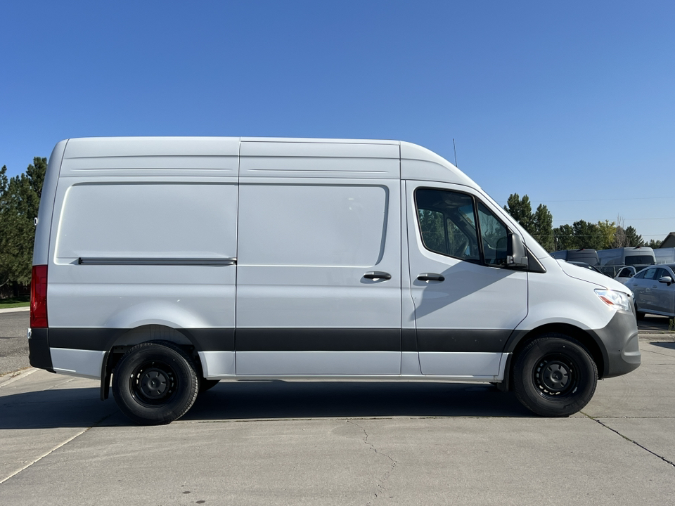 2024 Mercedes-Benz Sprinter 2500 Cargo 144 WB 2