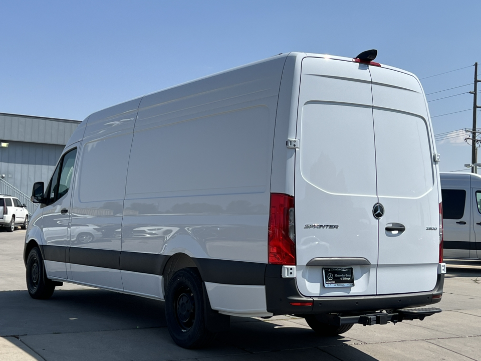 2024 Mercedes-Benz Sprinter 2500 Cargo 170 WB 9