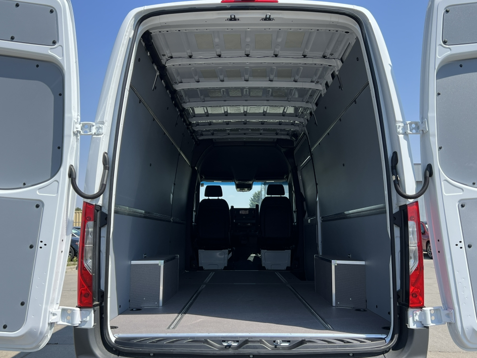 2024 Mercedes-Benz Sprinter 2500 Cargo 170 WB 37