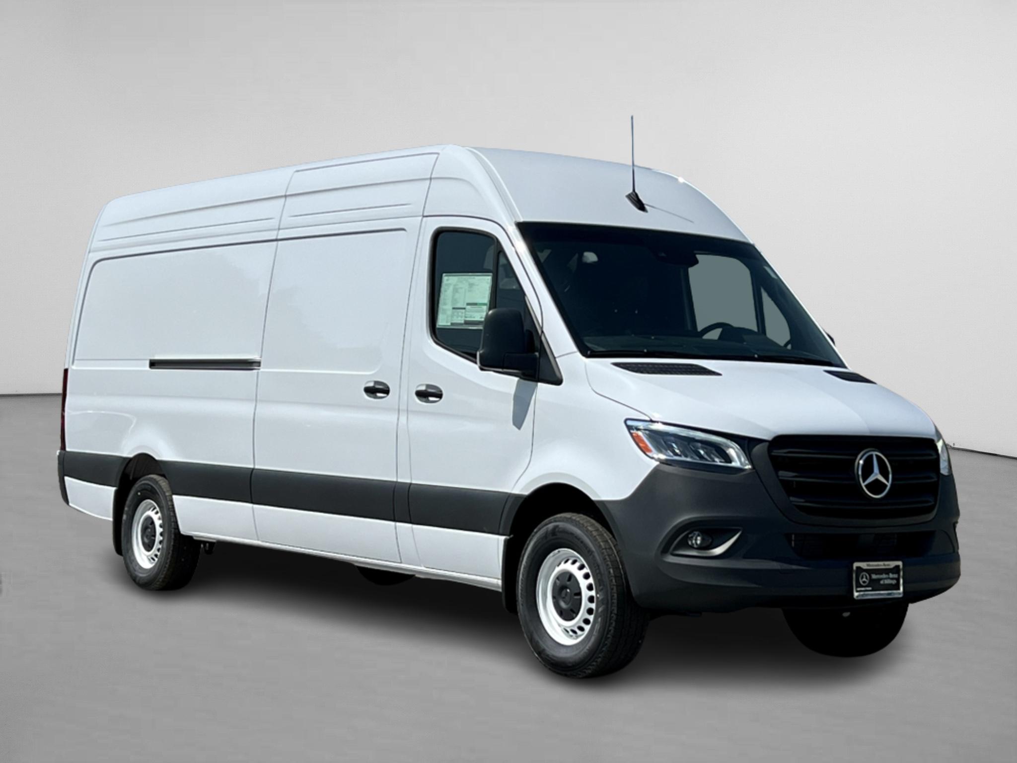 2024 Mercedes-Benz Sprinter 2500 Cargo 170 WB 1