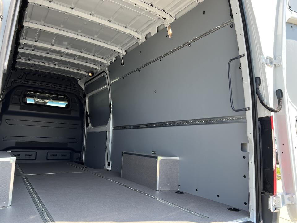 2024 Mercedes-Benz Sprinter 2500 Cargo 170 WB 27