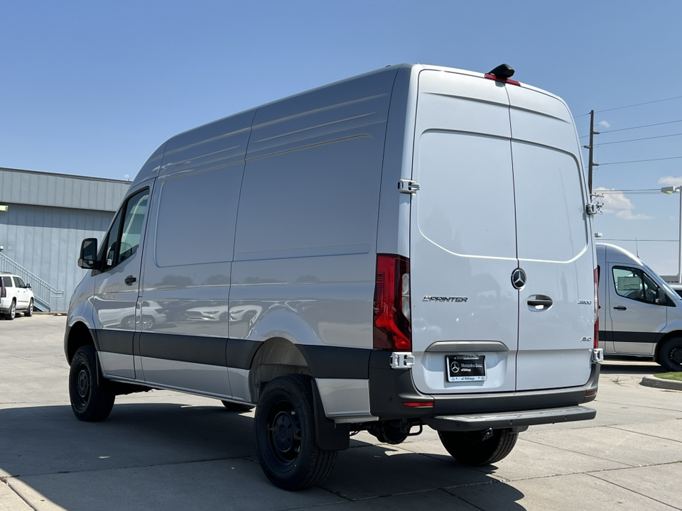 2024 Mercedes-Benz Sprinter 2500 Cargo 144 WB 9