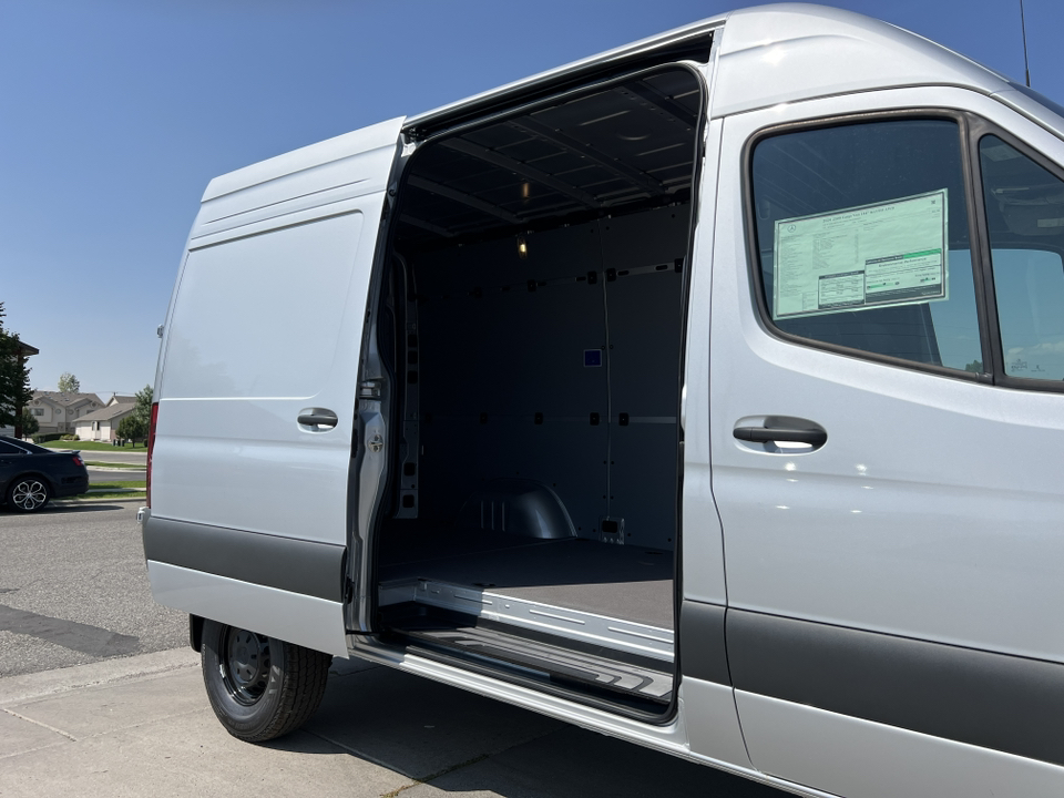 2024 Mercedes-Benz Sprinter 2500 Cargo 144 WB 29