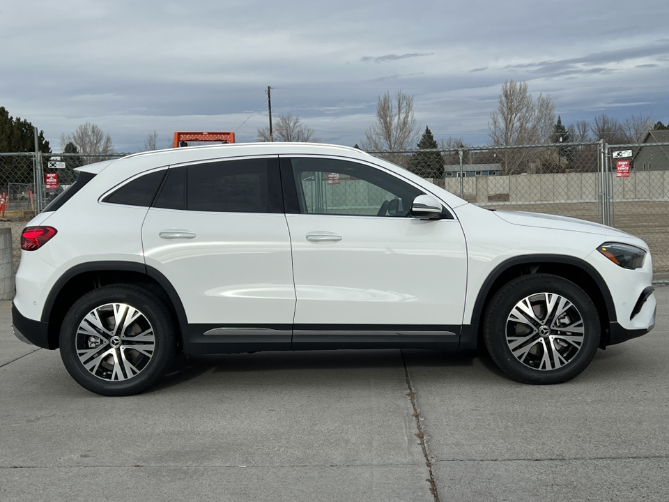 2025 Mercedes-Benz GLA GLA 250 42