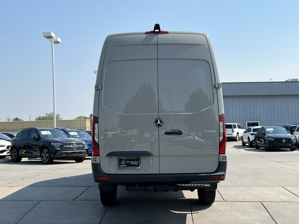 2025 Mercedes-Benz Sprinter 2500 Crew 170 WB 42