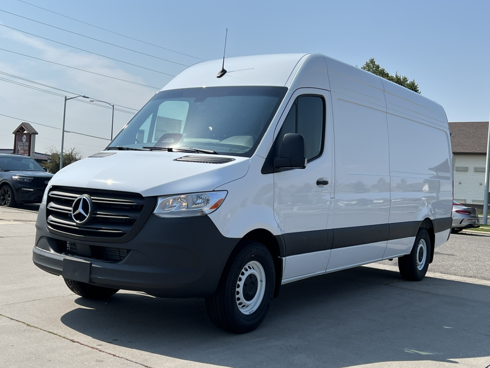 2025 Mercedes-Benz Sprinter 2500 Cargo 170 WB 42