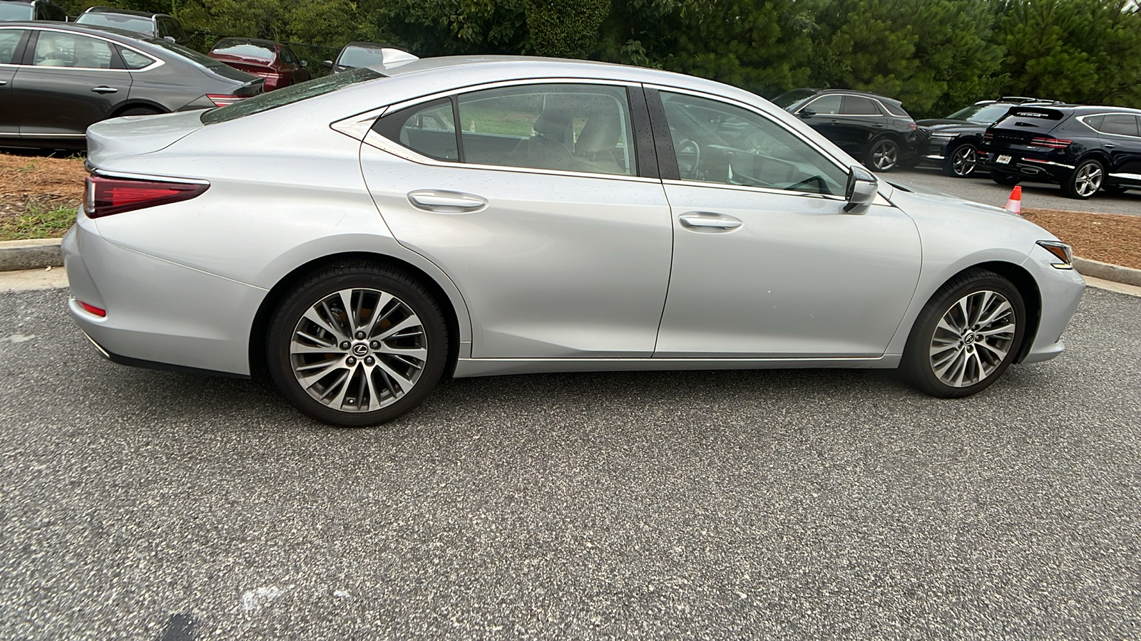 2019 Lexus ES 350 8