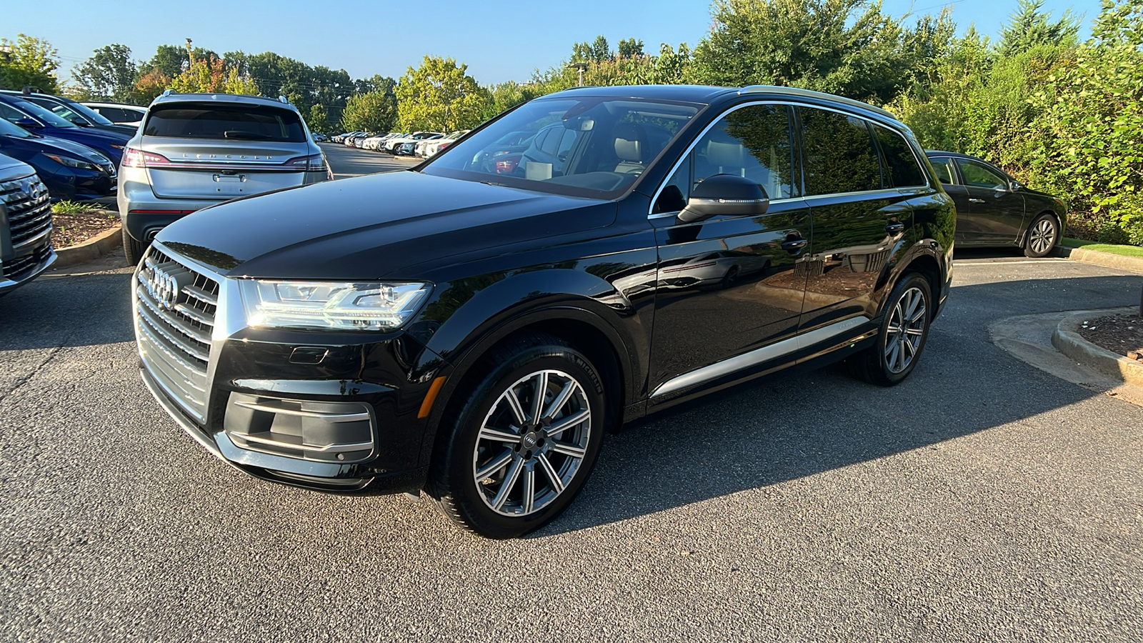 2019 Audi Q7 45 SE Premium Plus 3