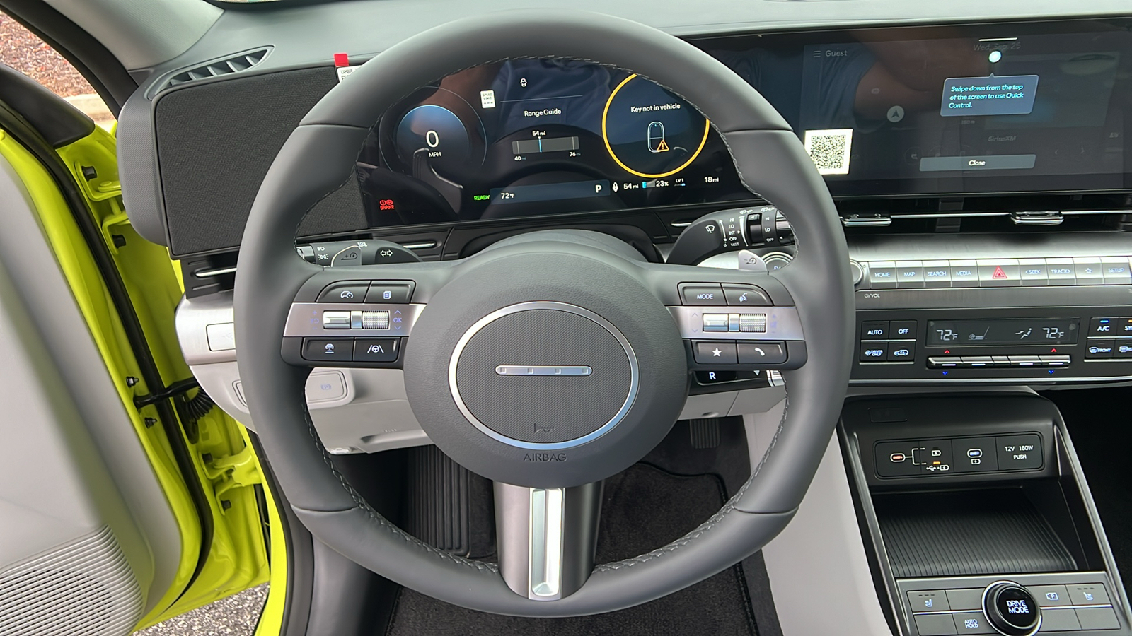 2025 Hyundai Kona Electric SEL 16