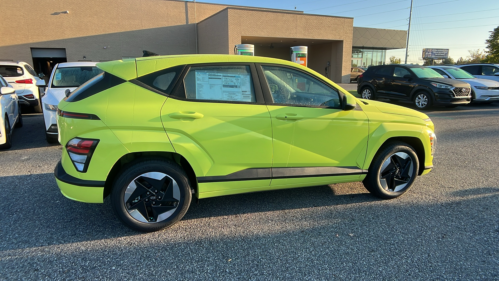 2025 Hyundai Kona Electric SE 8