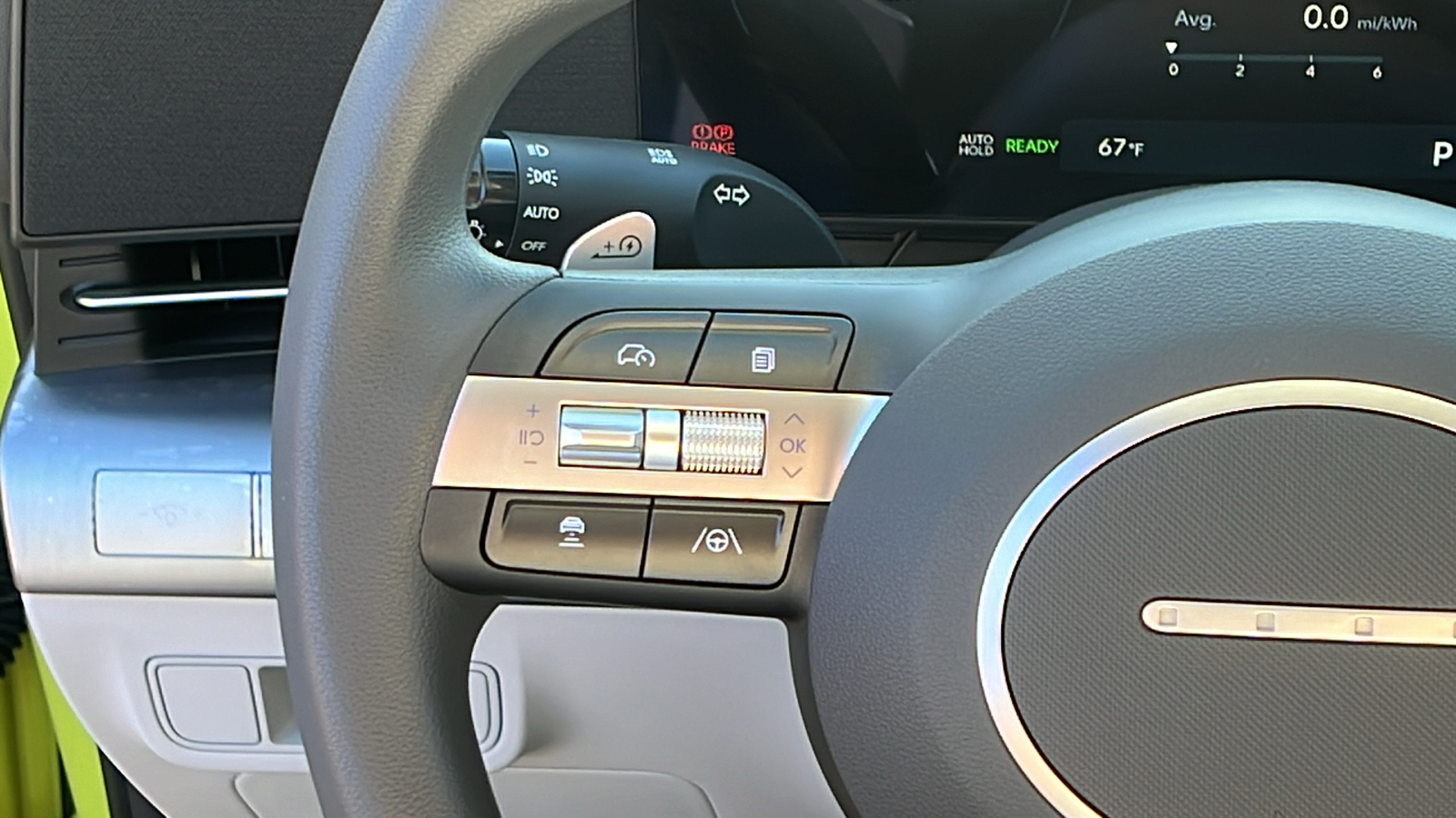 2025 Hyundai Kona Electric SE 17