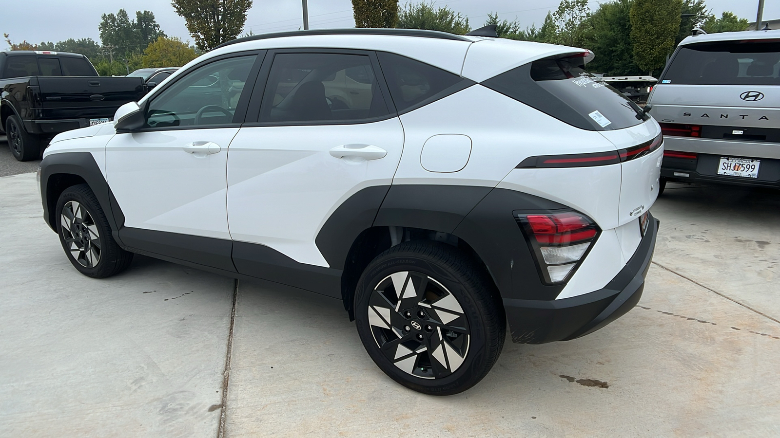 2024 Hyundai KONA  5