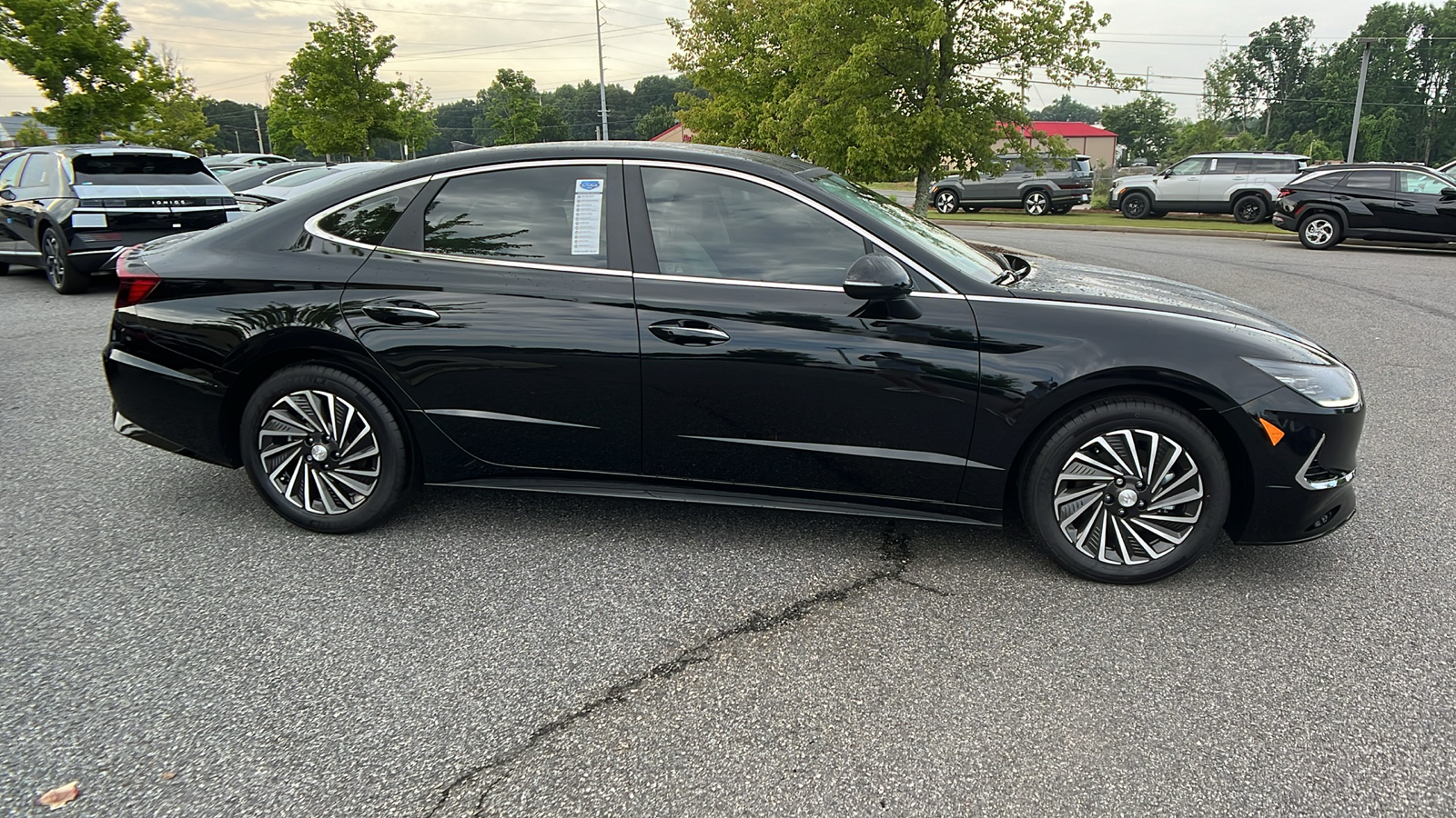 2023 Hyundai Sonata Hybrid SEL 2