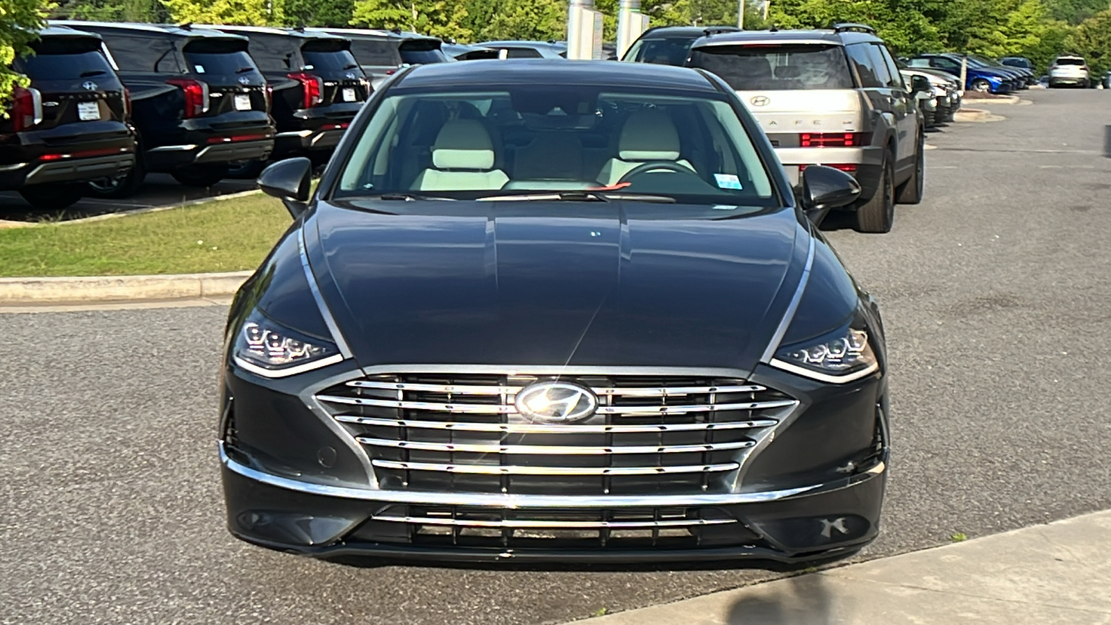 2023 Hyundai Sonata Hybrid SEL 2