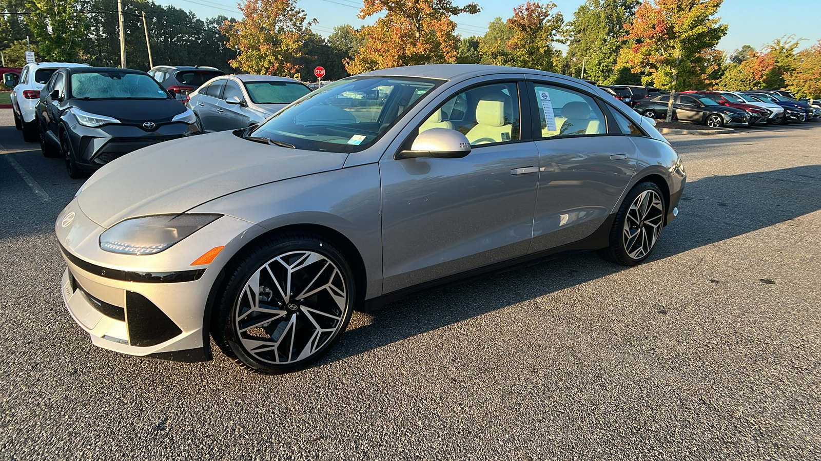 2025 Hyundai IONIQ 6 SEL 3