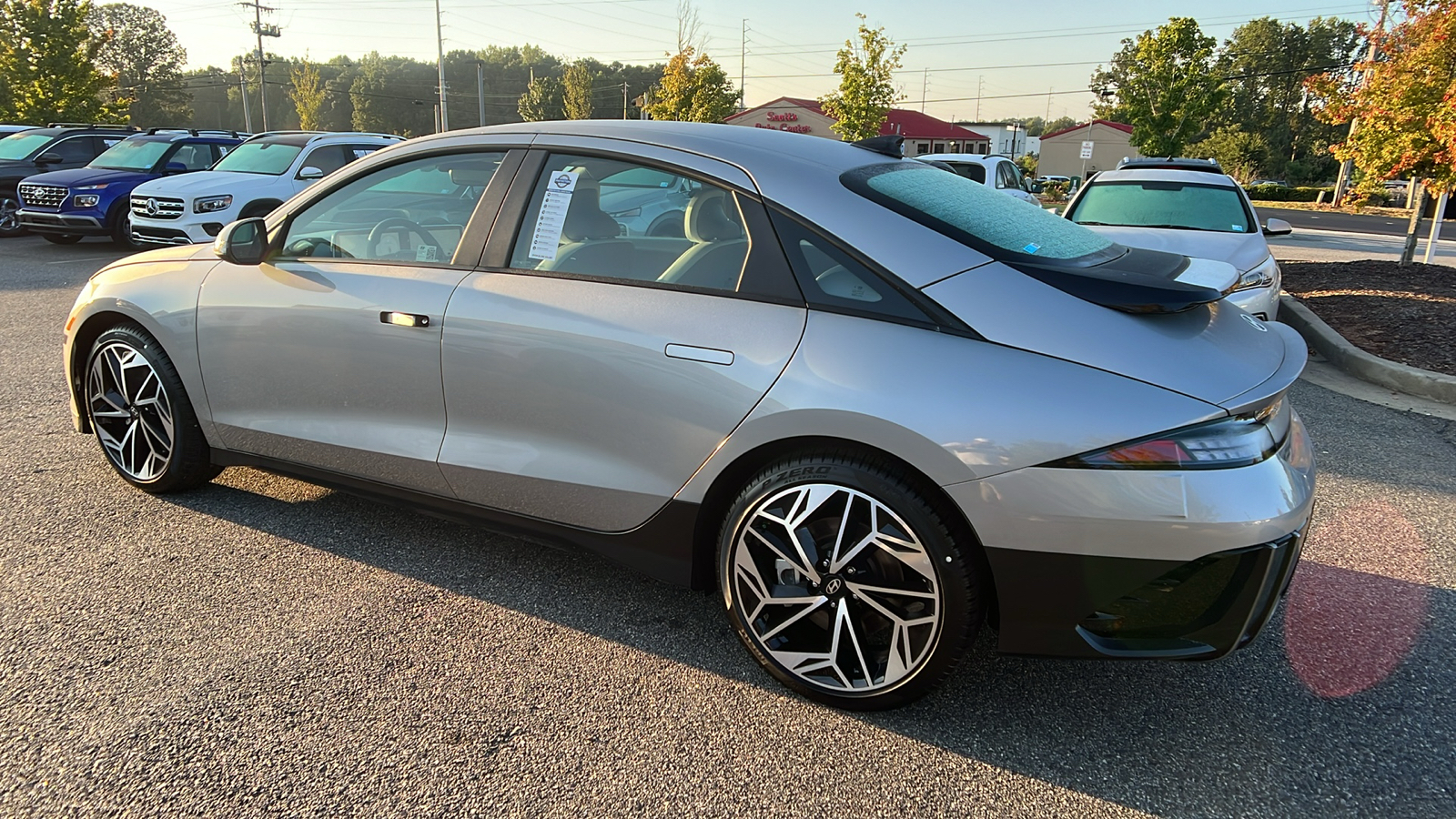 2025 Hyundai IONIQ 6 SEL 5