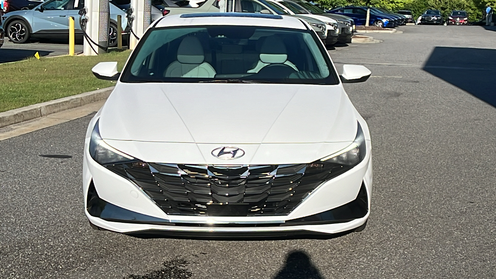 2023 Hyundai Elantra Hybrid Limited 2