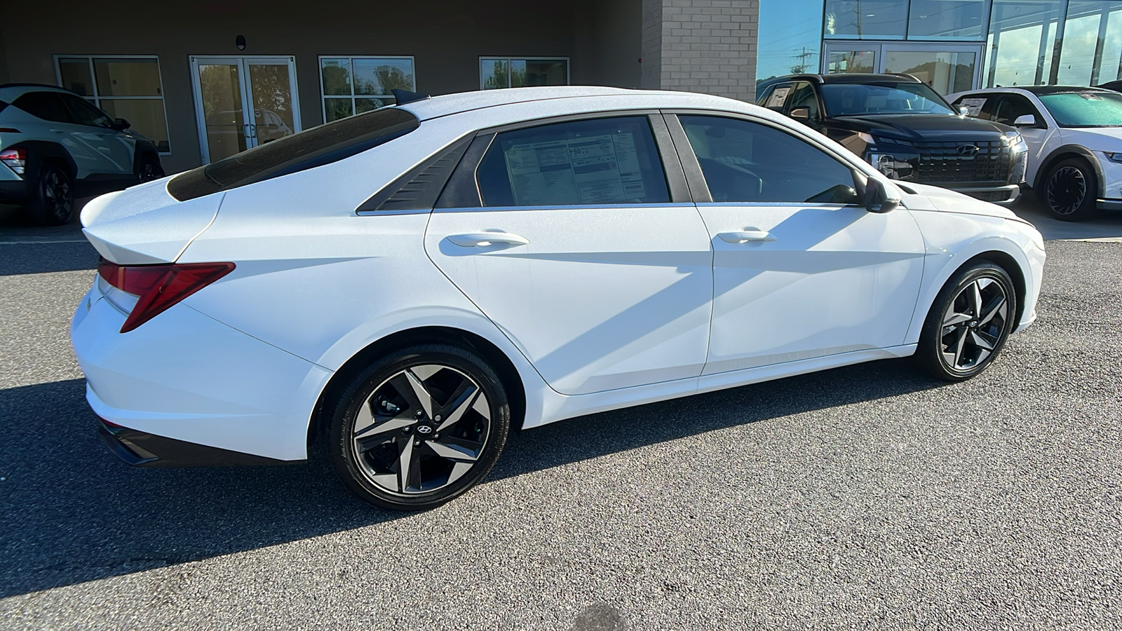 2023 Hyundai Elantra Hybrid Limited 7