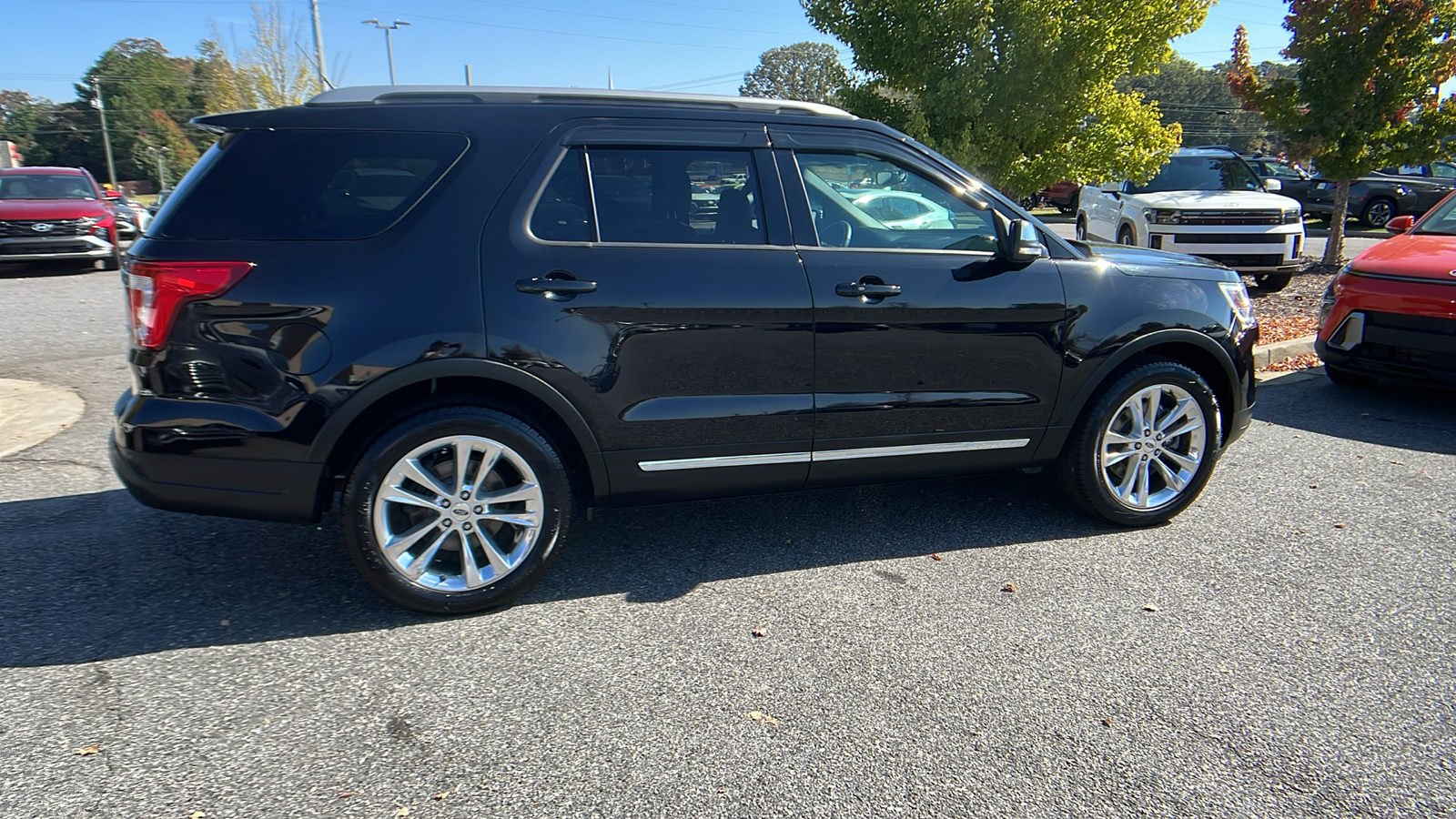 2019 Ford Explorer XLT 8