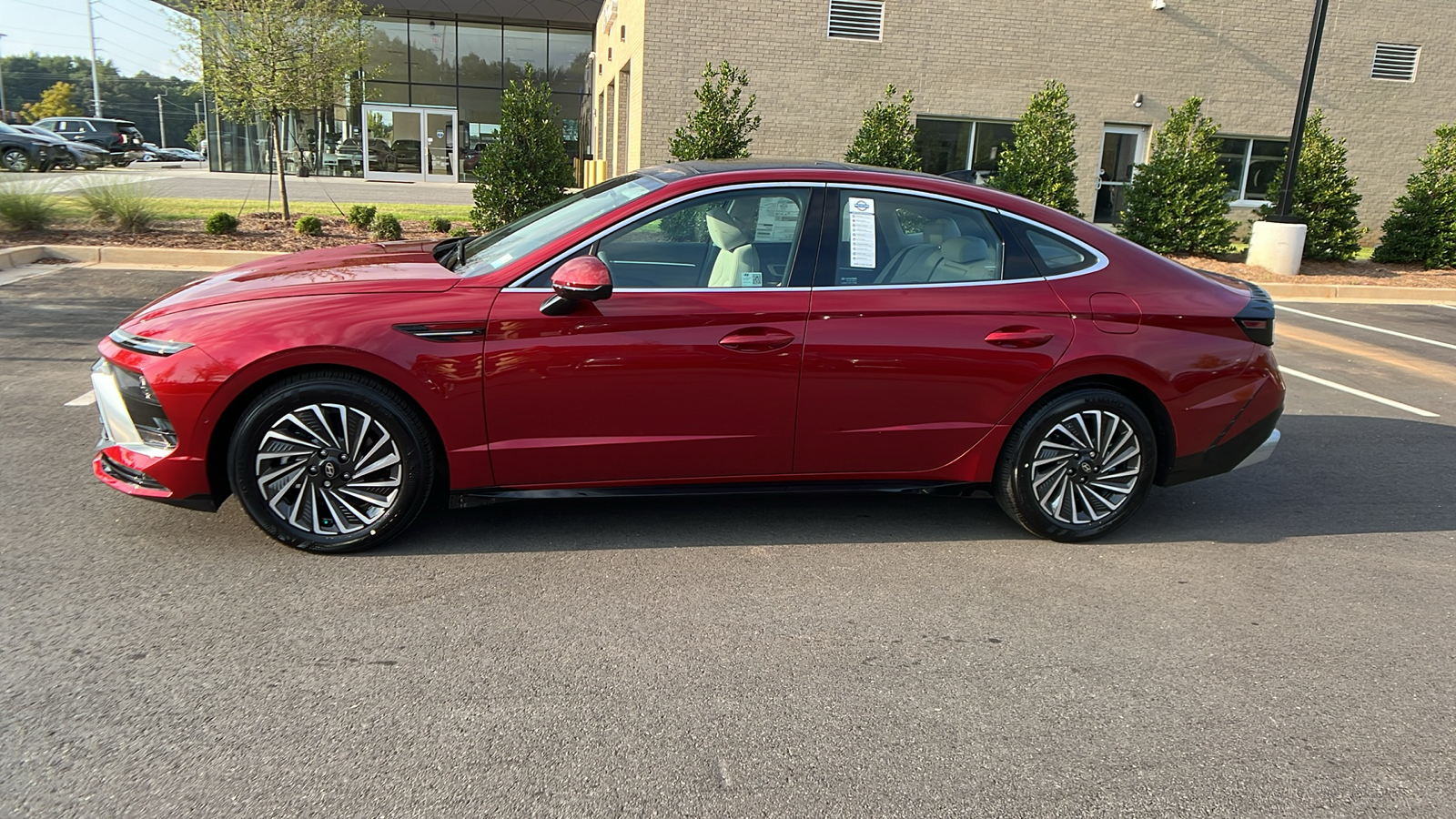 2024 Hyundai Sonata Hybrid Limited 4