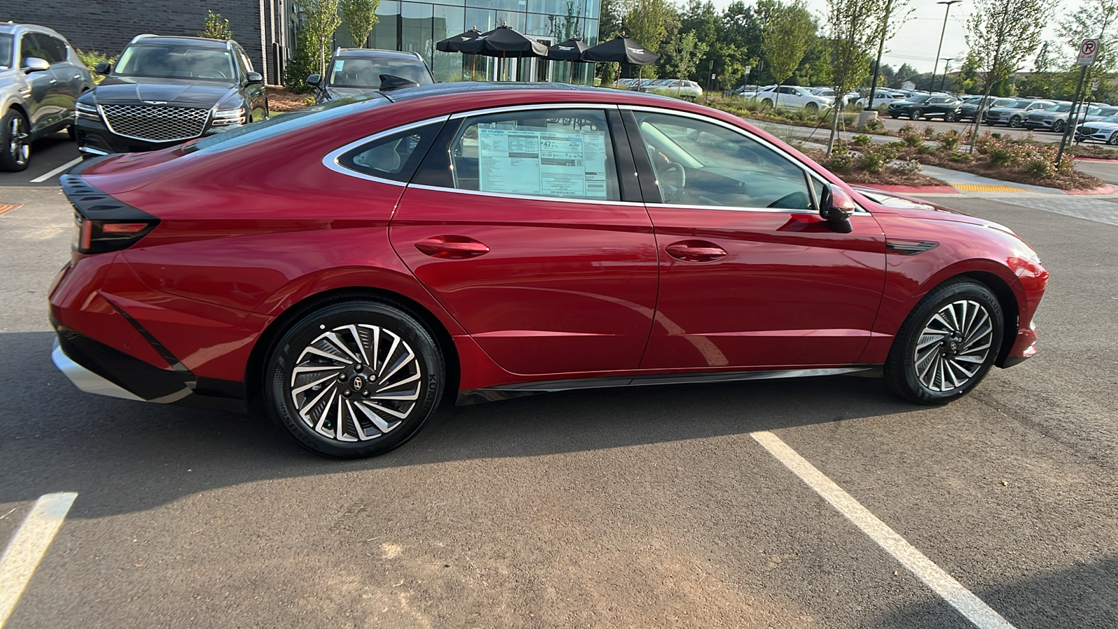 2024 Hyundai Sonata Hybrid Limited 8