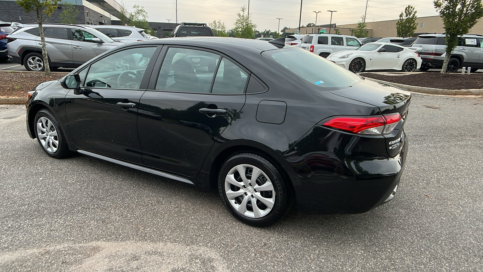 2022 Toyota Corolla LE 5