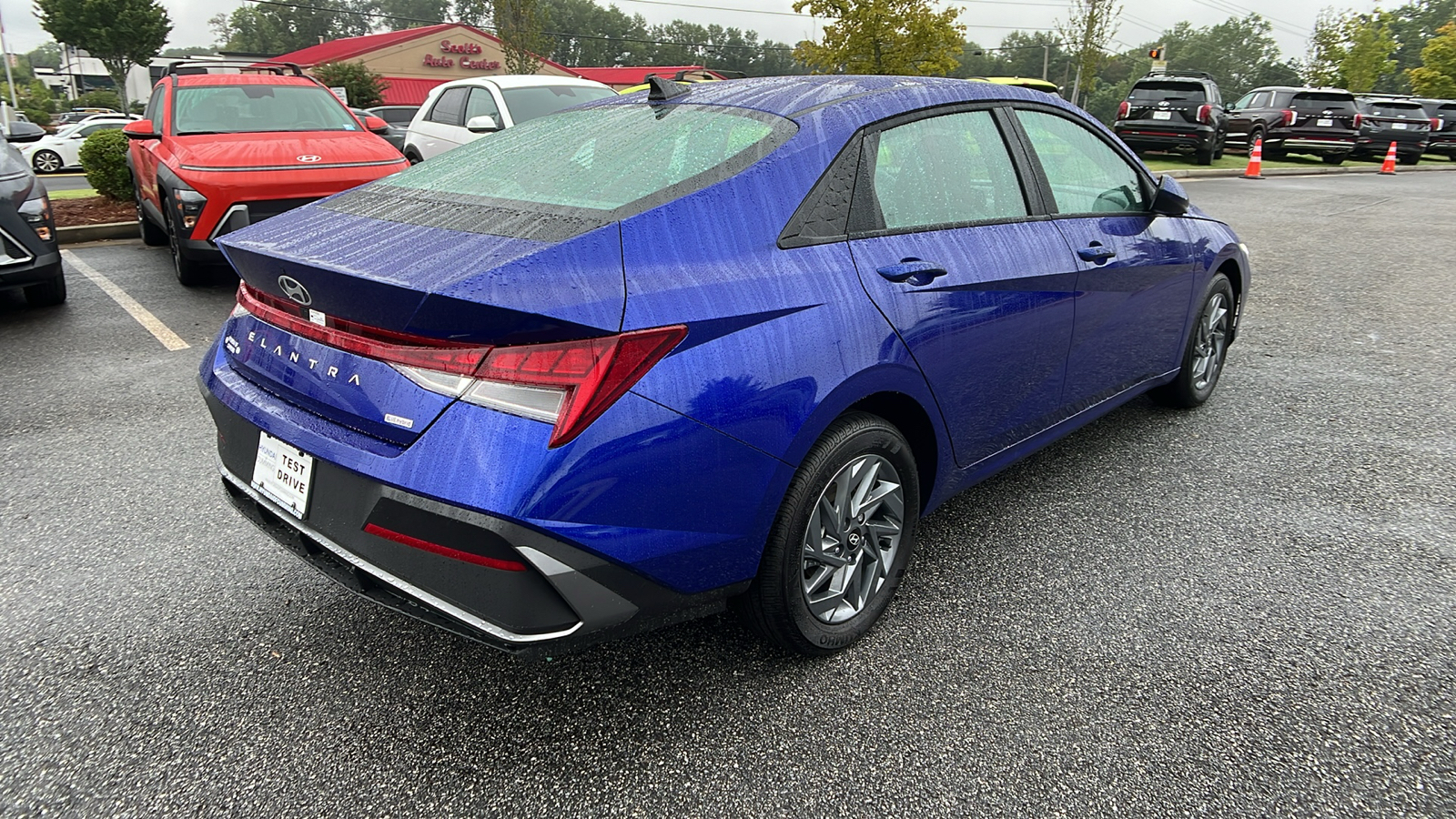 2024 Hyundai Elantra Hybrid Blue 6