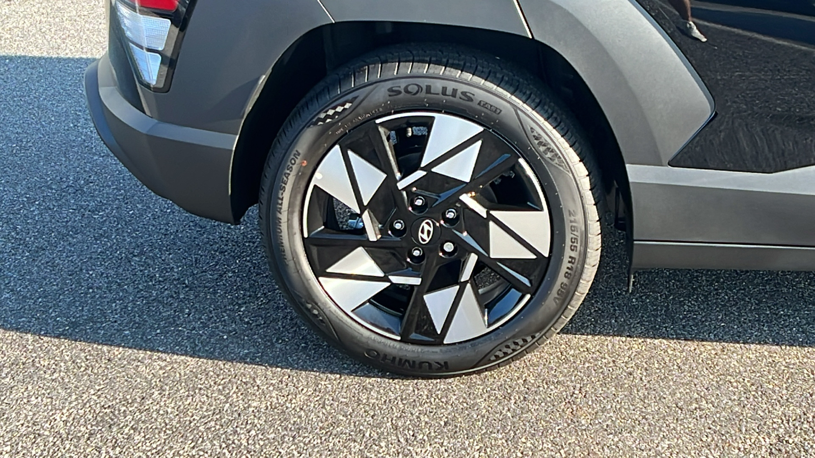 2024 Hyundai Kona SEL 9