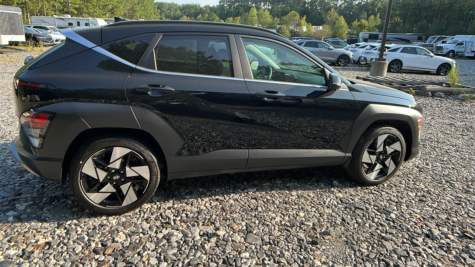 2025 Hyundai Kona Limited 8