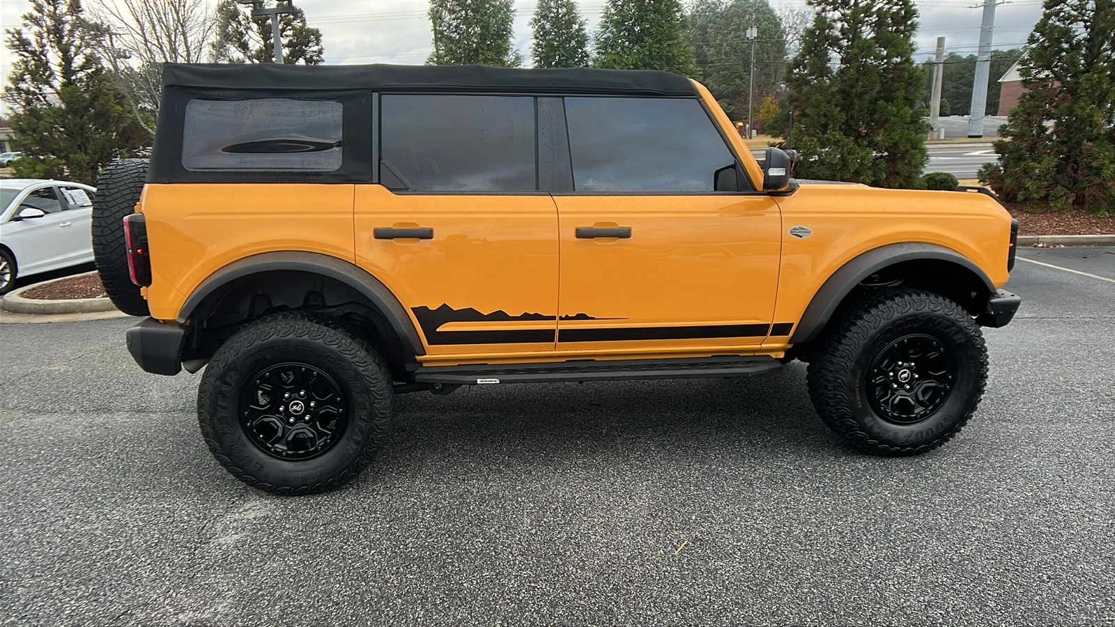 2022 Ford Bronco  8