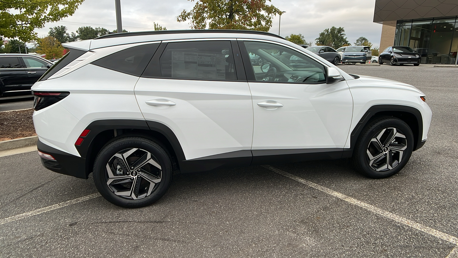 2024 Hyundai Tucson Hybrid SEL Convenience 8