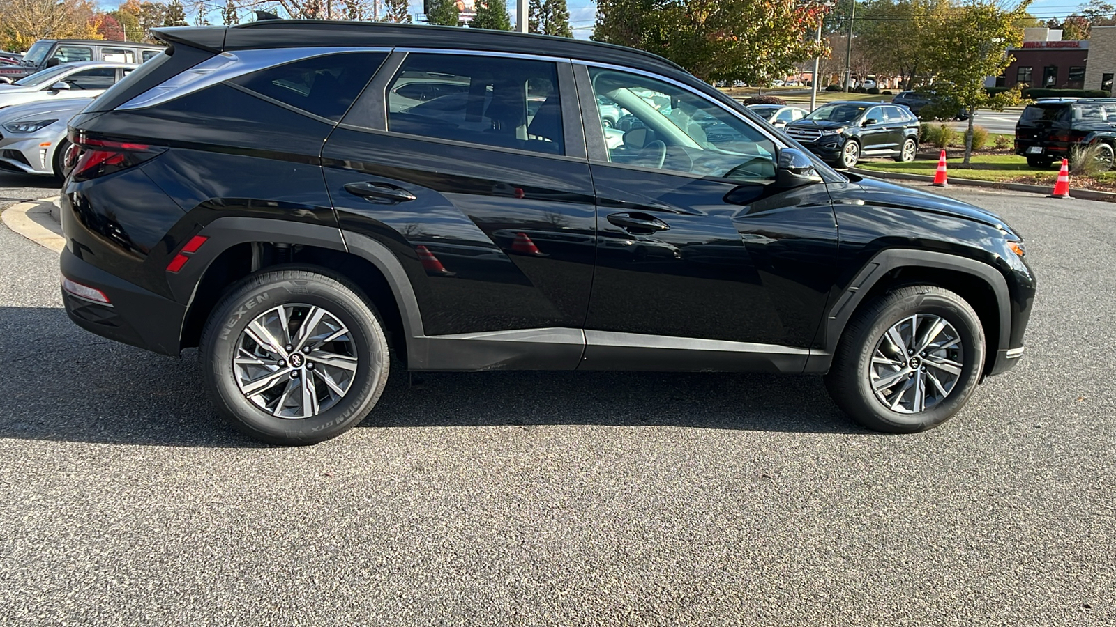 2024 Hyundai Tucson Hybrid Blue 8