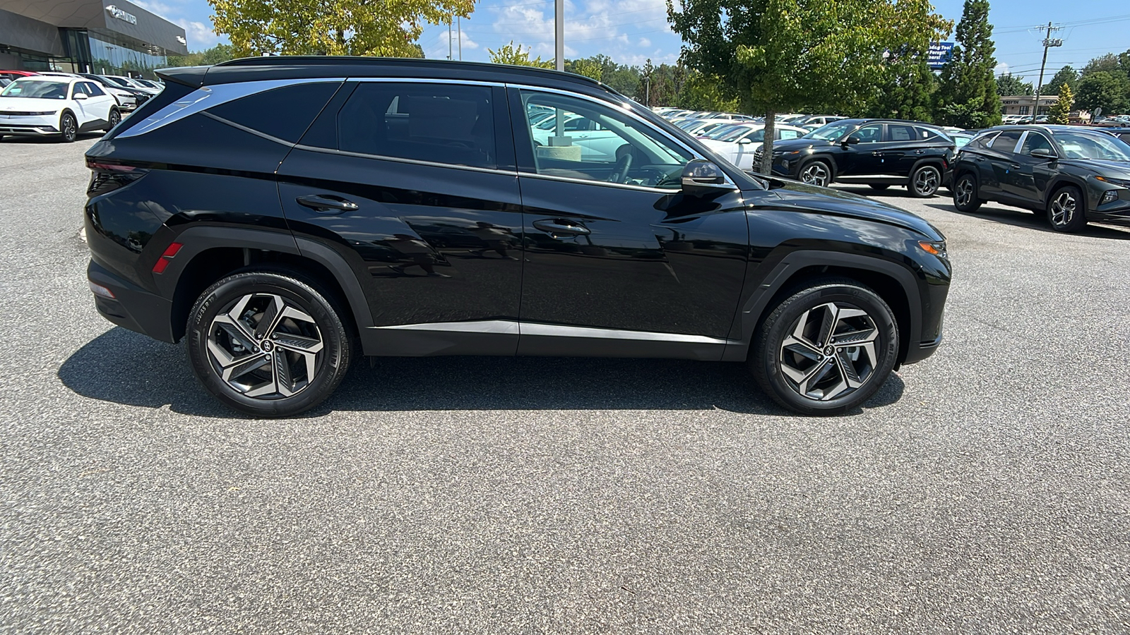 2024 Hyundai Tucson Hybrid Limited 8