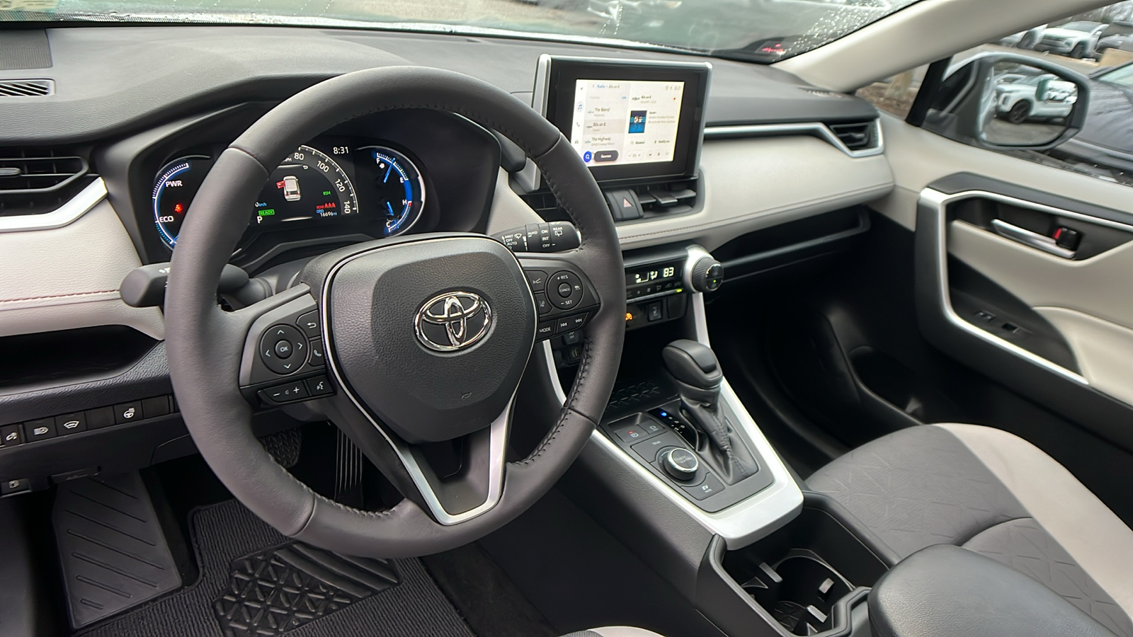 2024 Toyota RAV4 Hybrid XLE 20